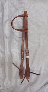 Têtière Western en cuir avec jouets de joue et frontale perlés, faite à la main en cuir de vache pleine fleur argentin - Product Image 2