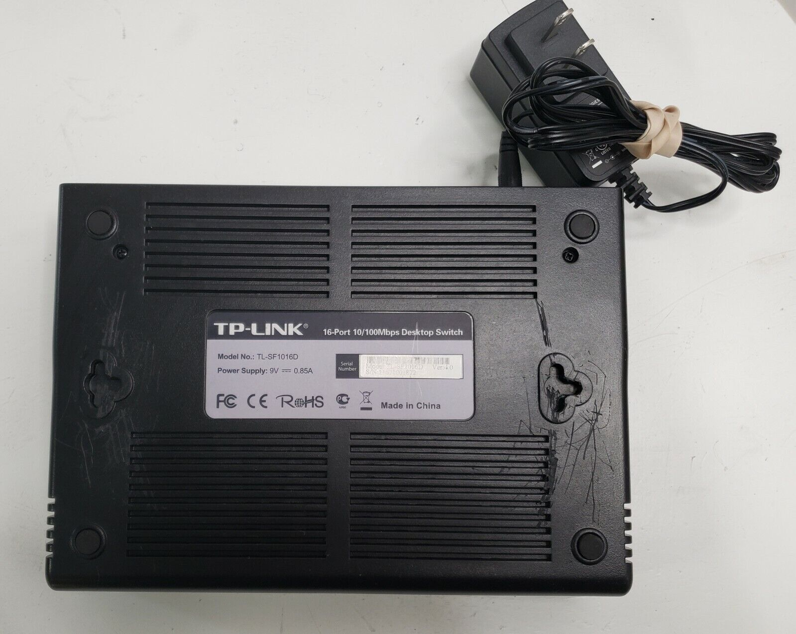 TP-Link TL-SF1016D 16-Port 10/100Mbps Network Ethernet Switch Hub · image 5