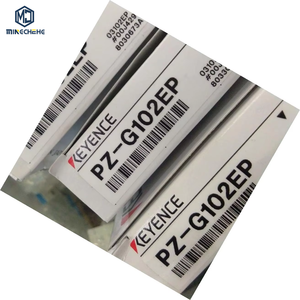 KEYENCE PZ-G102EP Built-in Amplifier Photoelectric Sensor Square Retro-Reflective M12 Connector PNP 2m Japan Standard - Product Image 1