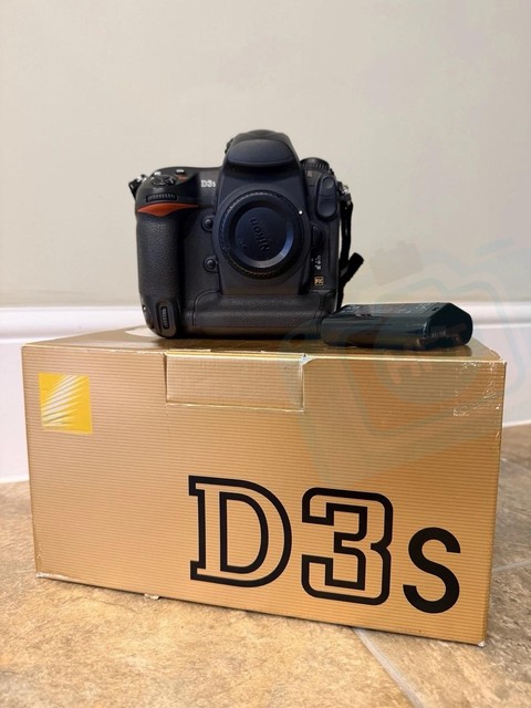 HFT Professional D3S Point Shoot Digital Camera 720P HD Video CMOS Sensor Rechargeable Battery >3" Screen SD Memory Card Fixed