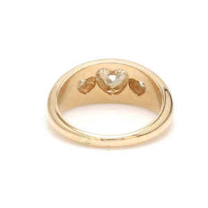 Anillos de Sello Minimalistas de Lujo con Tres Corazones de Diamantes en Oro de 14k, Exquisitos y Modernos, Certificados por Karat, para Aniversario de Mujer - Product Image 5