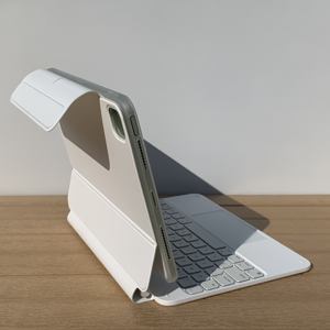 Casing <span class=keywords><strong>Keyboard</strong></span> Nirkabel Smart BT dengan Slot Pena, Lampu Latar RGB, Antarmuka Tipe-C untuk iPad 10.9-inci Generasi ke-10 - Product Image 4