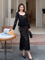 Robe mi-longue élégante noire à col carré en dentelle pour femme, taille haute, manches longues, amincissante, style mode et loisirs