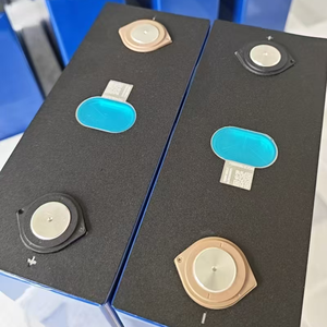 EV E 3.2V 280Ah LF280K LiFePO4 Pil Hücresi A Sınıfı Derin Deşarjlı yüksek güvenlikli uzun ömürlü güneş enerjisi, karavan ve şebeke dışı güç depolaması için - Product Image 5