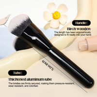 2026 Heißer Verkauf OEM Schwarzer Veganer Luxus Tragbarer Großhandel Maßgeschneiderter Private Label Einzelner Make-up-Pinsel für Foundation