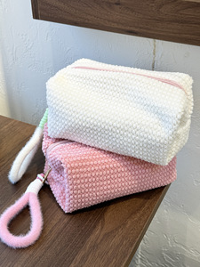 Soft Fluffy Cosmetic Bag with Fuzzy Handle Portable Zipper <b>Makeup</b> Organizer for Travel OEM Supported - Product Image 3