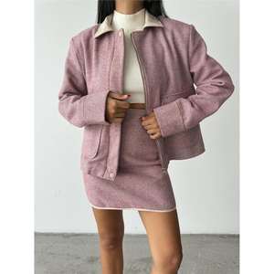 Falda Corta de Cachemira Rosa para Mujer - Product Image 3