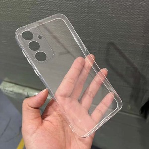 Funda negra para teléfono móvil de TPU suave transparente de 1,5mm de espesor para Samsung Galaxy A55 A35 S23 S24 Plus Ultra A15 A05 <span class=keywords><strong>M33</strong></span> - Product Image 6
