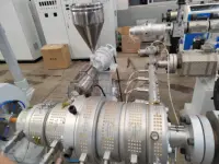 Yüksek kaliteli PE PPR boru üretim hattı ABS boru yapma makinesi