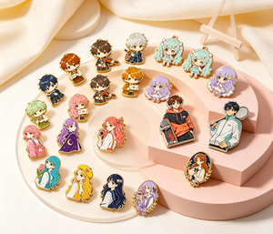 Pins en émail dur personnalisés avec personnage de fille originale, plaqués or, badges de revers en métal mignons - Product Image 4