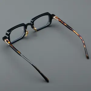 2024 neuer japanischer Stil Damen-Optische Rahmen Designer kleine quadratische Brille Herren klassische myopische Brille für individuelles Logo