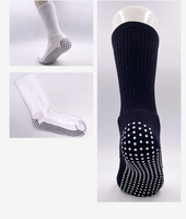Personnalisé Tricoté Térylène Jeunes Athlétique Grip Chaussettes En Gros Équipage Football Football Basketball Bande Conception Absorbant La Sueur