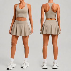 Conjunto Deportivo para Mujer, Falda Plisada de Cintura Alta con Pantalones Cortos de Seguridad con Bolsillo, Camiseta Deportiva Transpirable para Bádminton y Golf - Product Image 1