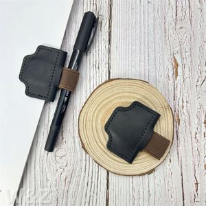 HR Luxury Design Genuine Leather Magnetic <b>Bookmark</b> with Pen Clip Classic Leather Pen Clip for Students Readers - Product Image 4
