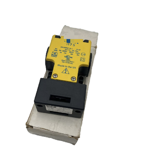 Controlador PLC I17S, Interruptor de Seguridad Interlock 6025067, Nuevo en Caja - Product Image 1