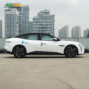 Véhicule à énergie nouvelle Avatr 06, double moteur, 5 places, type de carburant électrique, avec une autonomie supérieure à 700 km et une <span class=keywords><strong>batterie</strong></span> de 90-110 kWh - Product Image 4