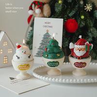 Ensemble de 3 bougies parfumées en cire en forme de sapin de Noël, Père Noël et bonhomme de neige dans un gobelet pour la décoration de table de Noël