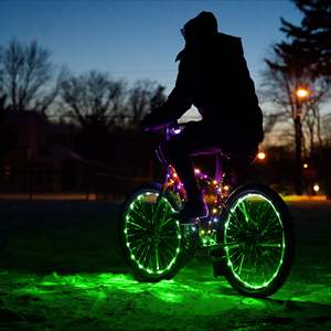Luz LED para rueda de bicicleta Db, 20-29 pulgadas, resistente al agua, funciona con pilas, verde, para ciclismo nocturno, 1 paquete - Product Image 6