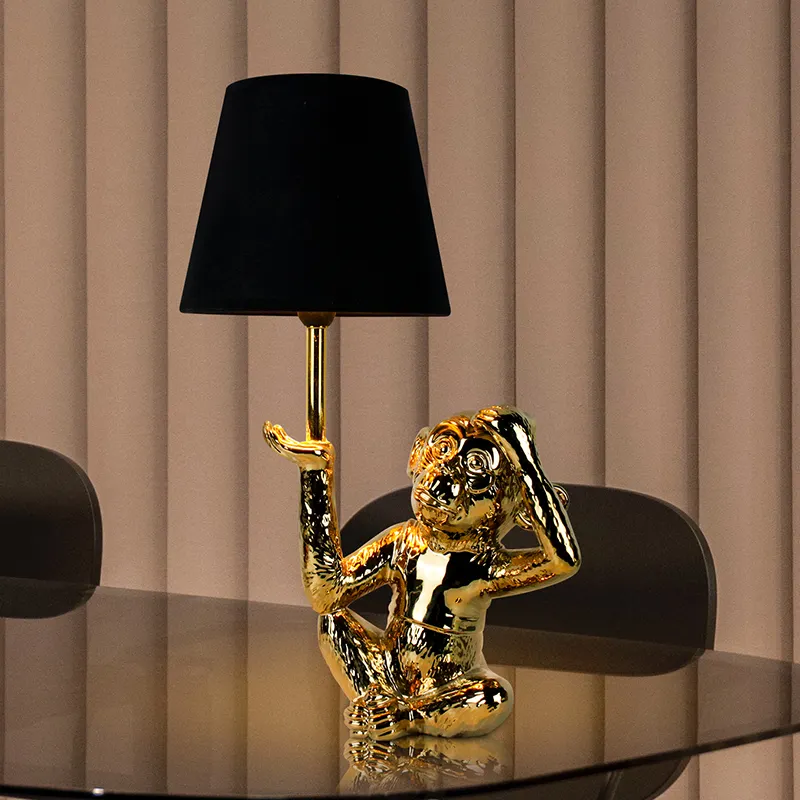 Новый дизайн, черная тканевая лампа с затенением, позолоченные настольные лампы в виде животных, обезьяны, OEM, современные настольные лампы для домашнего декора на заказ