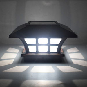 Lampe solaire Huichu pour poteau, éclairage extérieur, résistant à la pluie, lampe murale décorative, éclairage de cour - Product Image 4