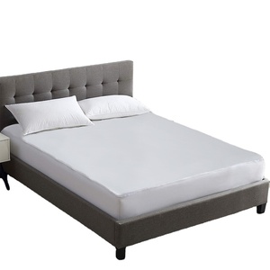 Protector de Colchón Impermeable Hipoalergénico de Primera Calidad, Cubre Colchón Impermeable Antiácaros - Product Image 1