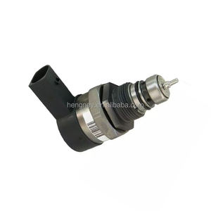 OEM nuova 0281002785 057130764F sensore di pressione del carburante ricambi Auto per il sistema di alimentazione del motore Diesel AUDI - Product Image 2