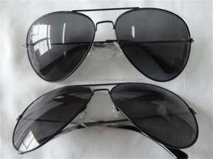 نظارات شمسية أنيقة تحمي عينيك من الأشعة الضارة والتأثير تتمتع بمنظر دقيق تمامًا للرجال - Product Image 6