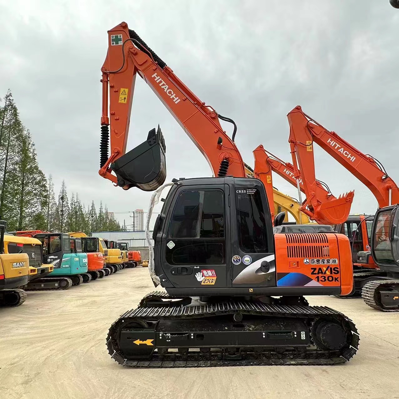 【はら】 Used Hitachi ZX 130 Excavators for Sale - Reliable Performance