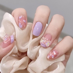 D-53 Automne et hiver style Halo teinté applique 2024 nouveau design OEM presse <span class=keywords><strong>sur</strong></span> les ongles en gros - Product Image 1