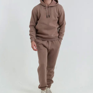 Survêtement d'hiver respirant de qualité supérieure pour hommes, prix de gros, logo personnalisé, ensemble 2 pièces le plus vendu, faible MOQ - Product Image 4