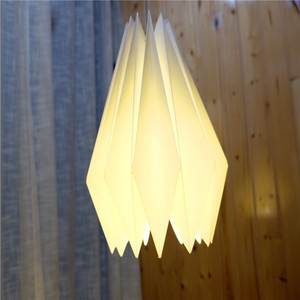 Lampada a Sospensione Geometrica Minimalista Moderna QF con Paralume per Soggiorno, Camera da Letto, Sala da Pranzo, Bar e Caffetteria - Product Image 1