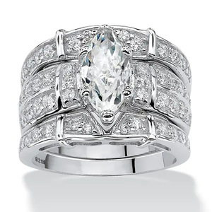 Set di Tre Anelli di Lusso con Zirconi a Marquise per Donne, Gioielli Eleganti e Scintillanti alla Moda - Product Image 1