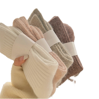 Chaussettes d'hiver à épaisseur mélangée pour femmes Chaussettes chaudes épaissies doublées de polaire Chaussettes de sommeil à la maison Chaussettes douces