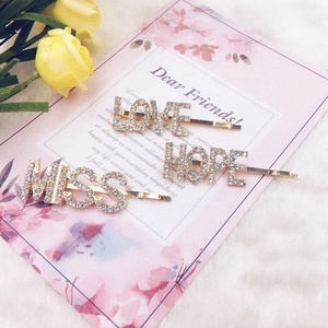 Caldo-vendita di Oro Lettera Perni di Capelli di Cristallo Della Lega di Accessori Per Capelli Da Sposa Su Ordinazione Dei Capelli <span class=keywords><strong>Clip</strong></span> con Le Parole - Product Image 5