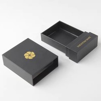 Caja de Regalo de Cartón de Lujo a Precio de Fábrica, con Forro de Esponja, Tapa Deslizante, Logotipo Personalizado, Cintas para Joyería, Óptima para Regalos