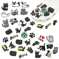Breloques de chaussures en caoutchouc souple PVC DIY Animaux Décorations de chaussures Accessoires Kawaii Ornements de chaussures de chat noir pour sabots