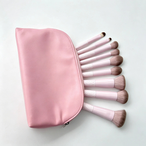 Ensemble de 9 pinceaux de maquillage YRX, rose, mignons, de haute qualité, vegan, synthétiques, pour le visage, fond de teint, blush, avec étui. - Product Image 3