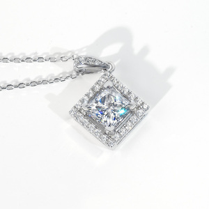 Collier en argent 925 avec diamant moissanite Goldleaf, pendentif carré taille princesse couleur D, pour femme, cadeau - Product Image 3