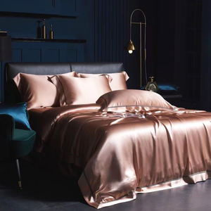 100% soie de mûrier luxe doux drap-housse drap plat double taille usine en gros literie en soie personnalisée - Product Image 2