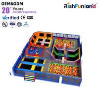 Parque de Trampolines Interactivo Profesional Personalizado para Interiores, con Juegos Interactivos y Salto Libre, para Niños y Adultos