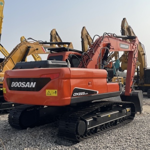 Escavadeiras Usadas Doosan DX225LCA Originais Coreanas para Construção: Chassi Reforçado, Altamente Eficiente e Durável - Product Image 2