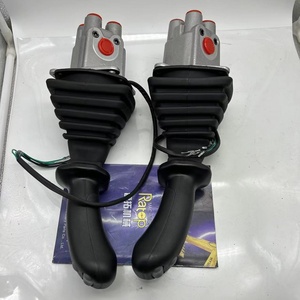 อะไหล่รถขุด PC400-7 คันบังคับควบคุม 702-16-75540 - Product Image 1