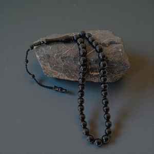 Perles de prière en corne de buffle écologiques, artisanat naturel, perles de prière artisanales pour la méditation, la dévotion et la tradition. - Product Image 2