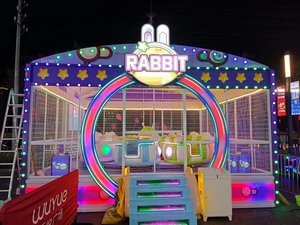 Manèges intérieurs/extérieurs pour parcs d'attractions, équipements de divertissement en métal et fibre de verre pour usage commercial dans les centres commerciaux - Product Image 6