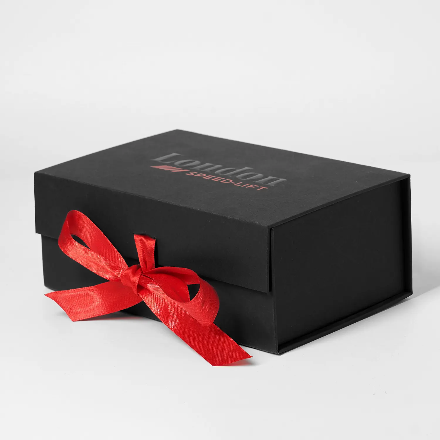 맞춤형 로고 인쇄 매트 블랙 단단한 판지 접이식 접이식 마그네틱 선물 상자 리본 활과 고급 선물 상자