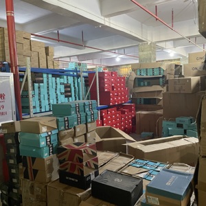 Vente en gros de chaussures décontractées pour hommes et femmes, stock mixte, chaussures chinoises d'occasion bon marché - Product Image 4