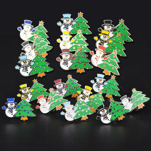 ピンバッジ製造クリスマスカスタムロゴグッドオーメンズ漫画アニメハードエナメルラペルメタルピン - Product Image 6