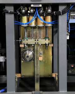 Máquina de Fabricación de Botellas de Agua de Alta Velocidad, Tipo Servo, Totalmente Automática, de 2 Cavidades, para Botellas de PET - Product Image 2