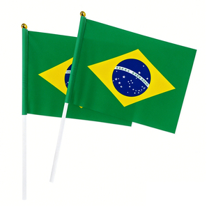 Drapeaux en PVC personnalisés pour la Coupe du Monde 2026 Impression et logos personnalisés pour les ballons de football Ballons de football promotionnels pour les clubs de football - Product Image 1