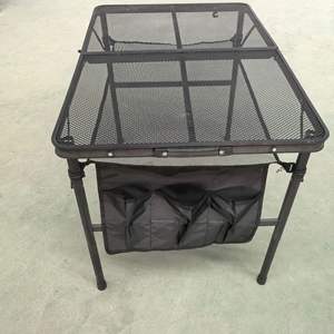 便携式户外折叠桌具有可调节的铝合金腿，非常适合野营活动时使用 - Product Image 3